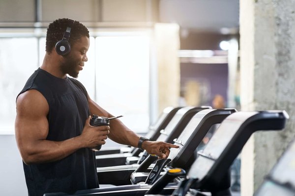 Guide pour bien choisir la meilleure protéine pour la prise de masse musculaire