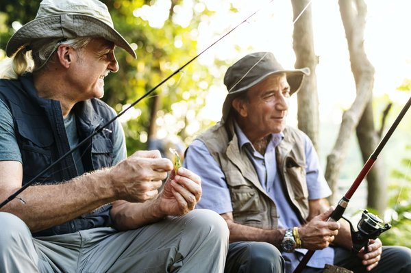 Les bienfaits de la pêche sur la santé : Quels sont les avantages pour votre bien-être ?